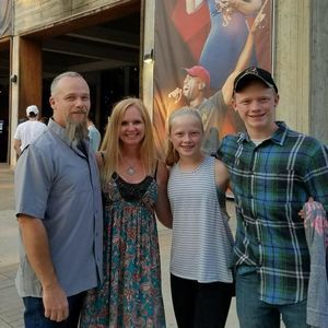 Meet your Posher, Beth